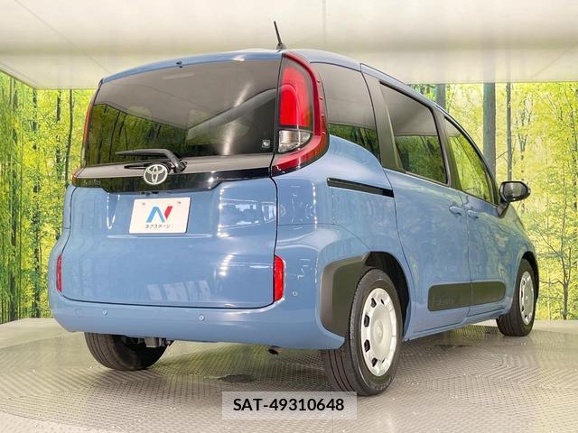 Toyota SIENTA 2023-07 8361805-17