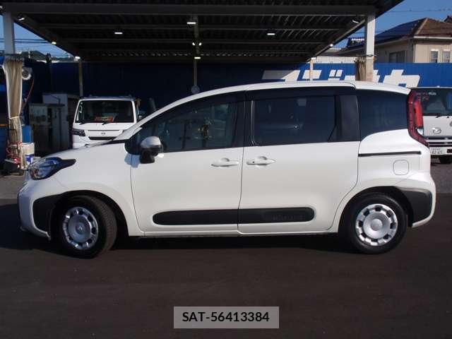 Toyota SIENTA 2023-07 8361893-12