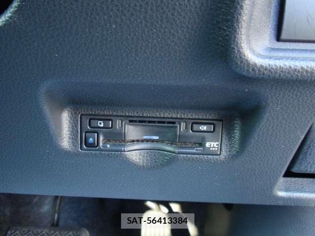Toyota SIENTA 2023-07 8361893-9