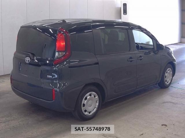 Toyota SIENTA 2023-08 8361940-1