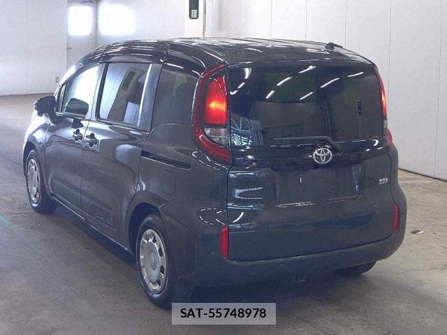 Toyota SIENTA 2023-08 8361940-3