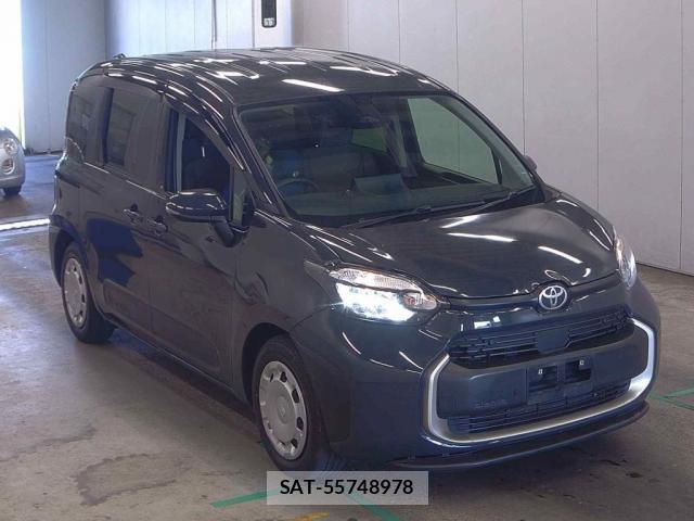 Toyota SIENTA 2023-08 8361940-4