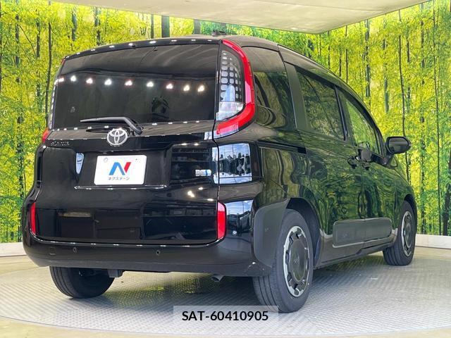 Toyota SIENTA 2023-07 8362029-16