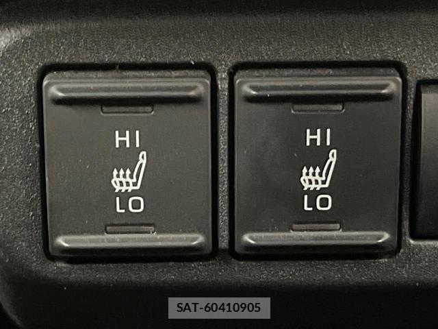 Toyota SIENTA 2023-07 8362029-6