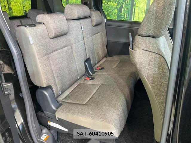 Toyota SIENTA 2023-07 8362029-8