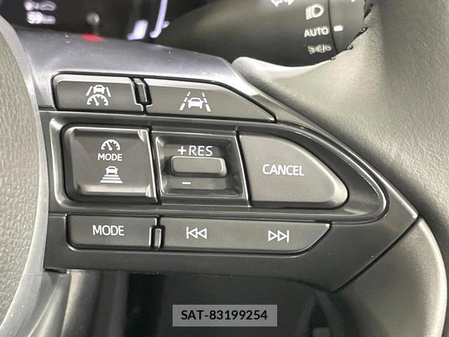 Toyota SIENTA 2026-05 8362400-5