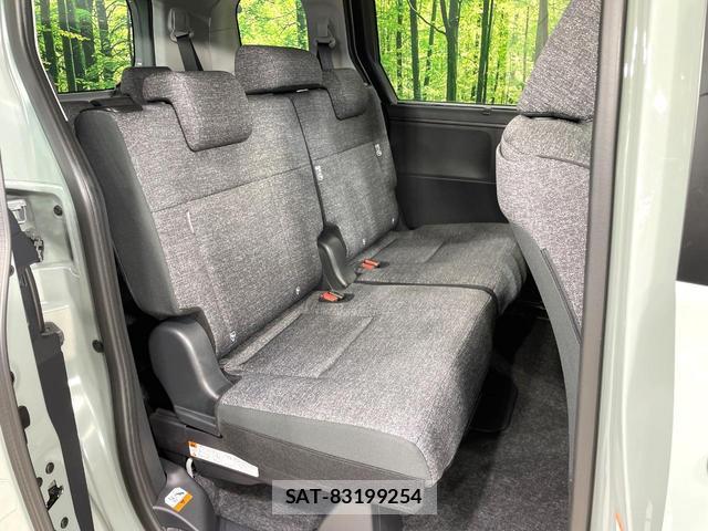 Toyota SIENTA 2026-05 8362400-8