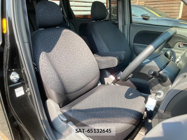 Toyota SIENTA 2014-08 8362531-16