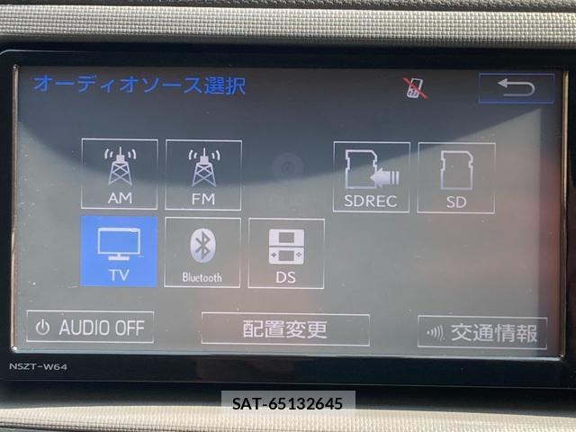 Toyota SIENTA 2014-08 8362531-5