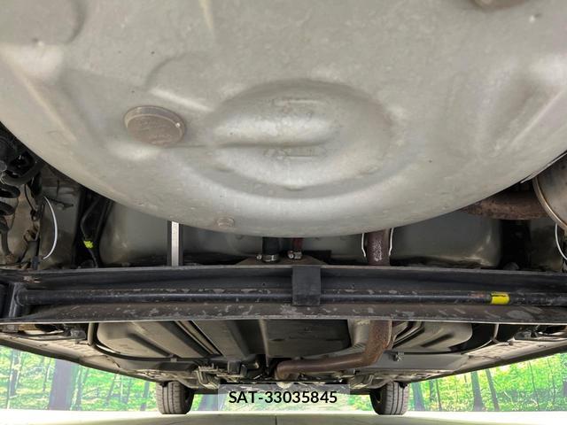 Toyota SIENTA 2017-03 8362764-11