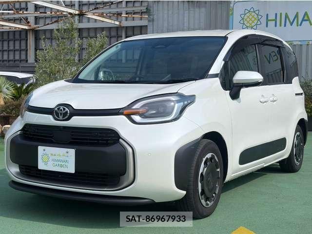 Toyota SIENTA 2023-09 8363087-0
