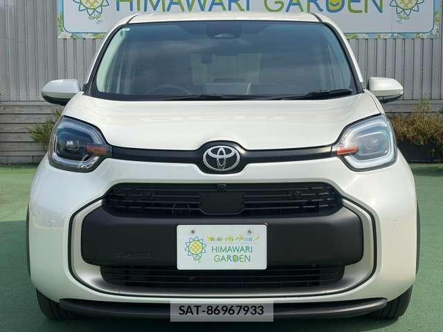 Toyota SIENTA 2023-09 8363087-18