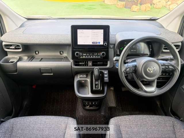 Toyota SIENTA 2023-09 8363087-4