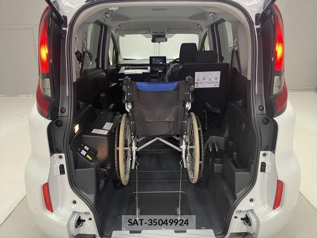 Toyota SIENTA 2026-07 8363089-12
