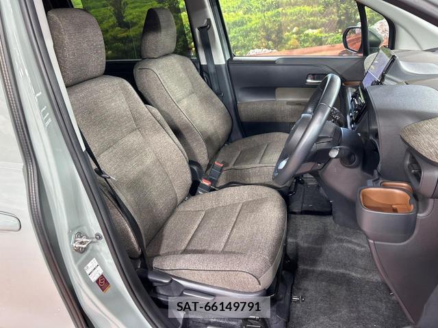Toyota SIENTA 2023-10 8363152-7