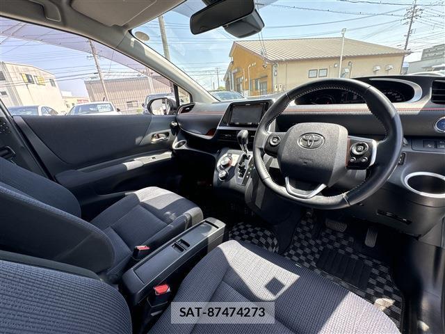 Toyota SIENTA 2016-03 8363184-10