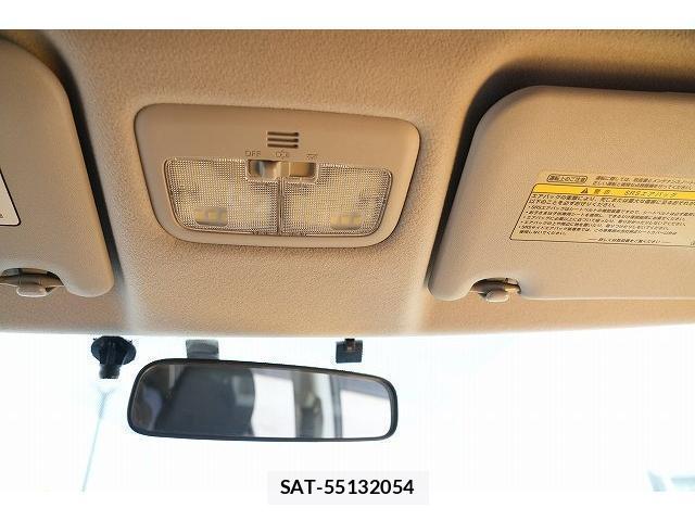 Toyota SIENTA 2016-11 8363388-4