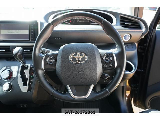 Toyota SIENTA 2019-10 8363397-3