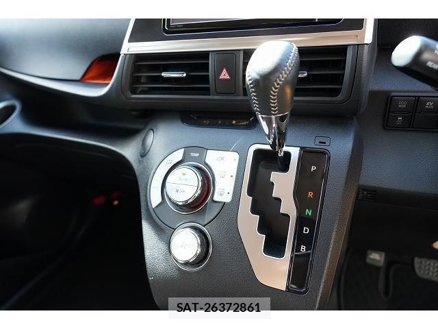 Toyota SIENTA 2019-10 8363397-4