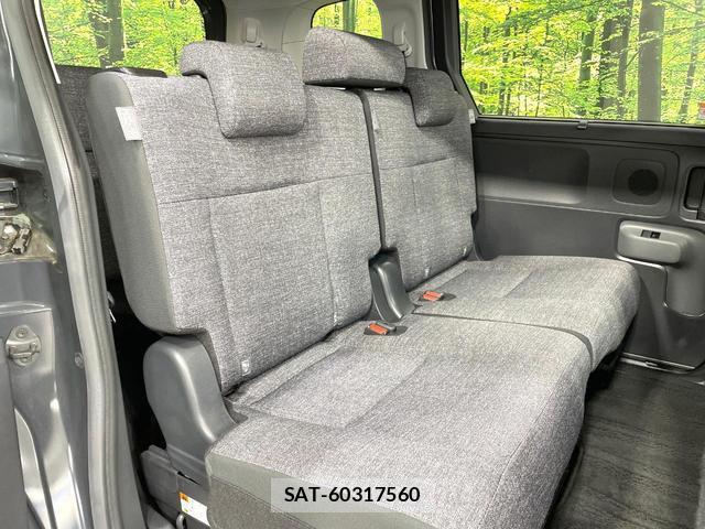 Toyota SIENTA 2023-09 8363401-8