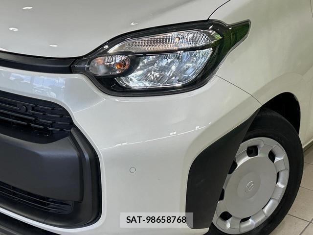 Toyota SIENTA 2024-03 8363593-11