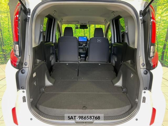 Toyota SIENTA 2024-03 8363593-9