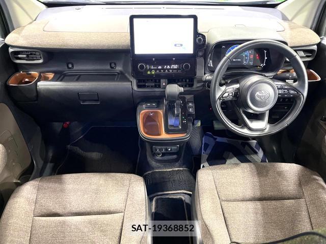 Toyota SIENTA 2022-11 8363679-1