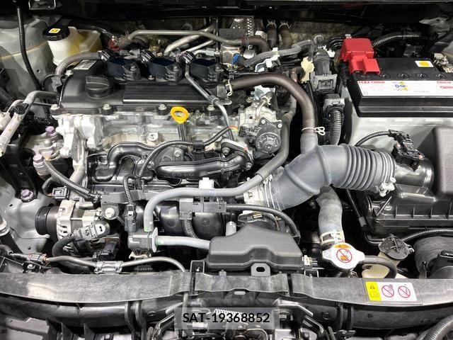 Toyota SIENTA 2022-11 8363679-18