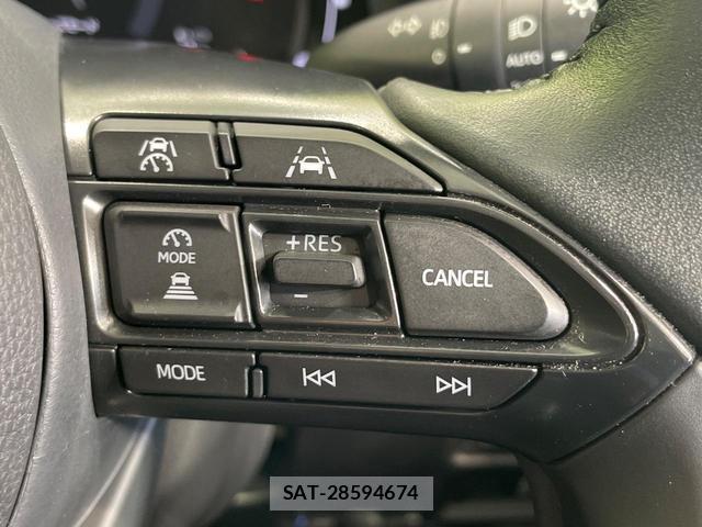 Toyota SIENTA 2022-11 8363712-4