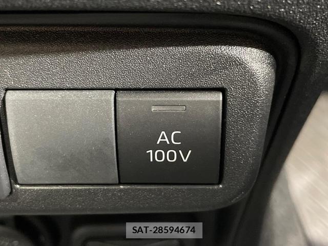 Toyota SIENTA 2022-11 8363712-6