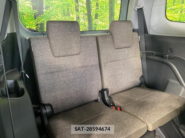 Toyota SIENTA 2022-11 8363712-9