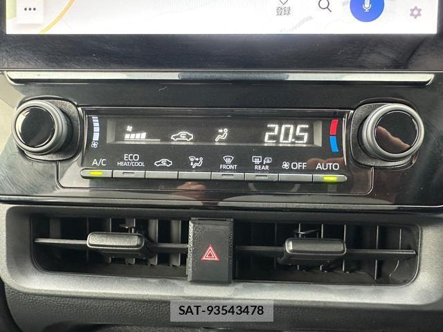 Toyota SIENTA 2023-07 8363778-11