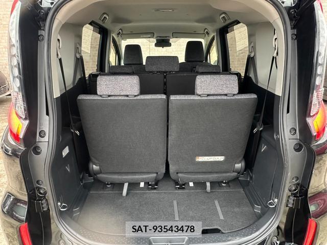 Toyota SIENTA 2023-07 8363778-9