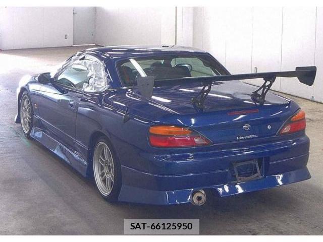 Nissan SILVIA 2000-11 8362703-4