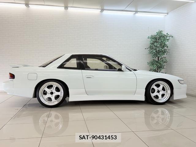 Nissan SILVIA 1992-12 8362935-16