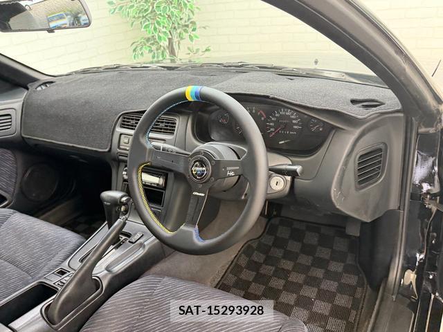 Nissan SILVIA 1995-02 8362939-2