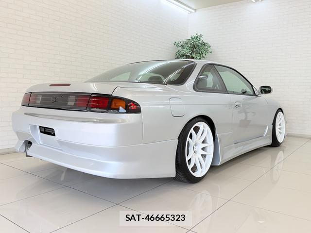 Nissan SILVIA 1998-11 8362940-1