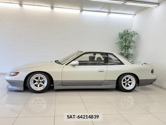 Nissan SILVIA 1991-03 8362957-12