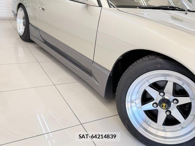 Nissan SILVIA 1991-03 8362957-4
