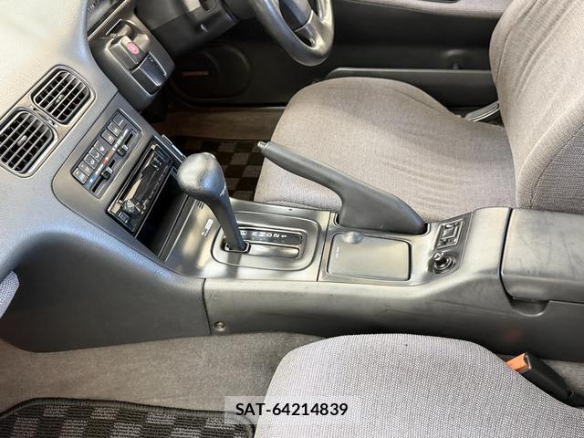 Nissan SILVIA 1991-03 8362957-8