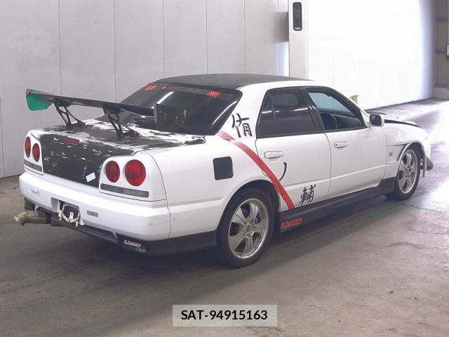 Nissan SKYLINE 1999-04 8362707-1