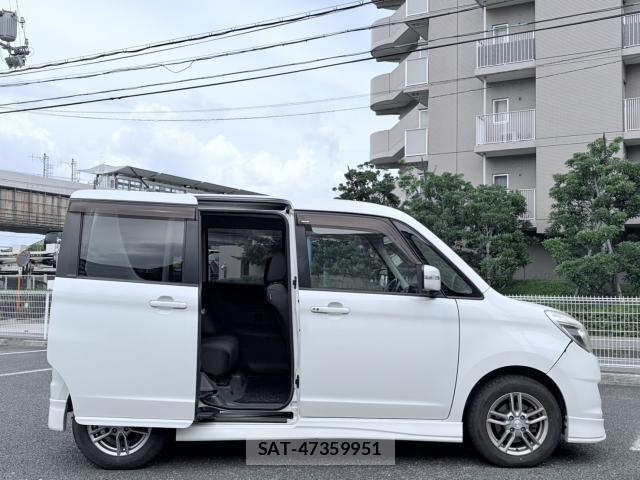 Suzuki SOLIO 2011-10 8361864-3