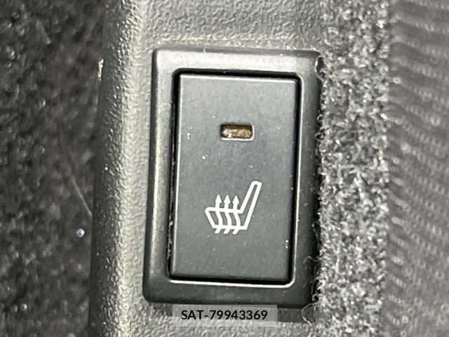 Suzuki SOLIO 2016-09 8361979-6