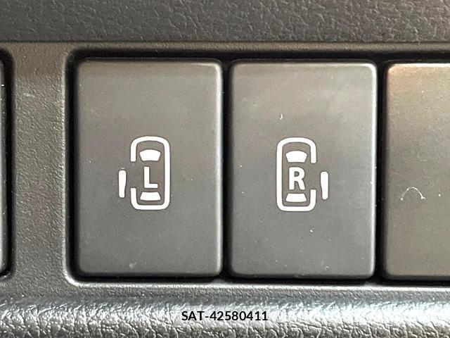 Suzuki SPACIA 2018-09 8361732-2