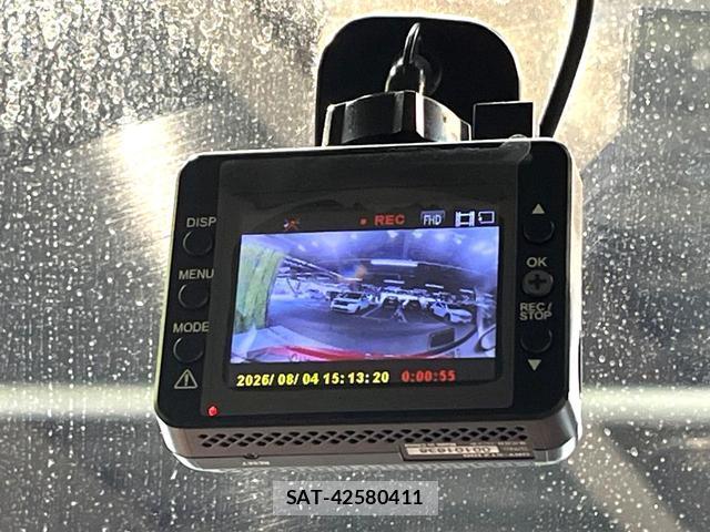 Suzuki SPACIA 2018-09 8361732-5
