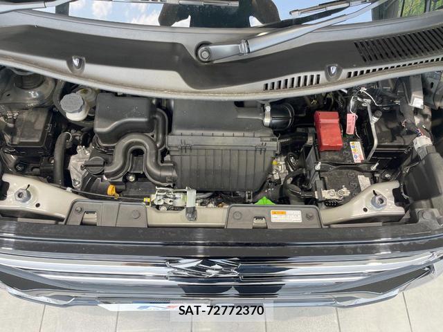 Suzuki SPACIA 2025-11 8361818-17