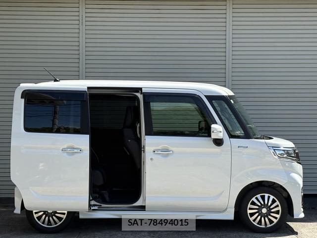 Suzuki SPACIA 2022-04 8361860-3