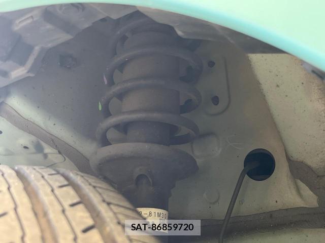 Suzuki SPACIA 2015-08 8362032-19