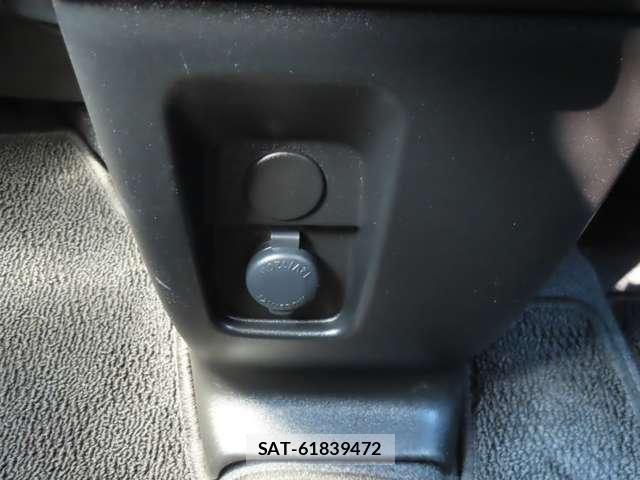Suzuki SPACIA 2025-09 8362441-18