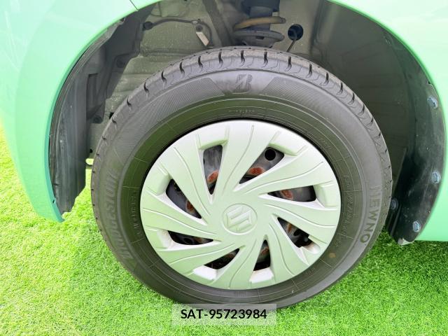 Suzuki SPACIA 2013-11 8362466-15